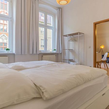 Cityapartment - 53 M², 2 Zimmer, Zentral, Netflix, Kueche, Waschmaschine Chociebuż Zewnętrze zdjęcie