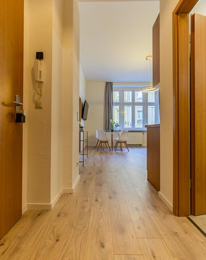 Cityapartment - 53 M², 2 Zimmer, Zentral, Netflix, Kueche, Waschmaschine Chociebuż Zewnętrze zdjęcie